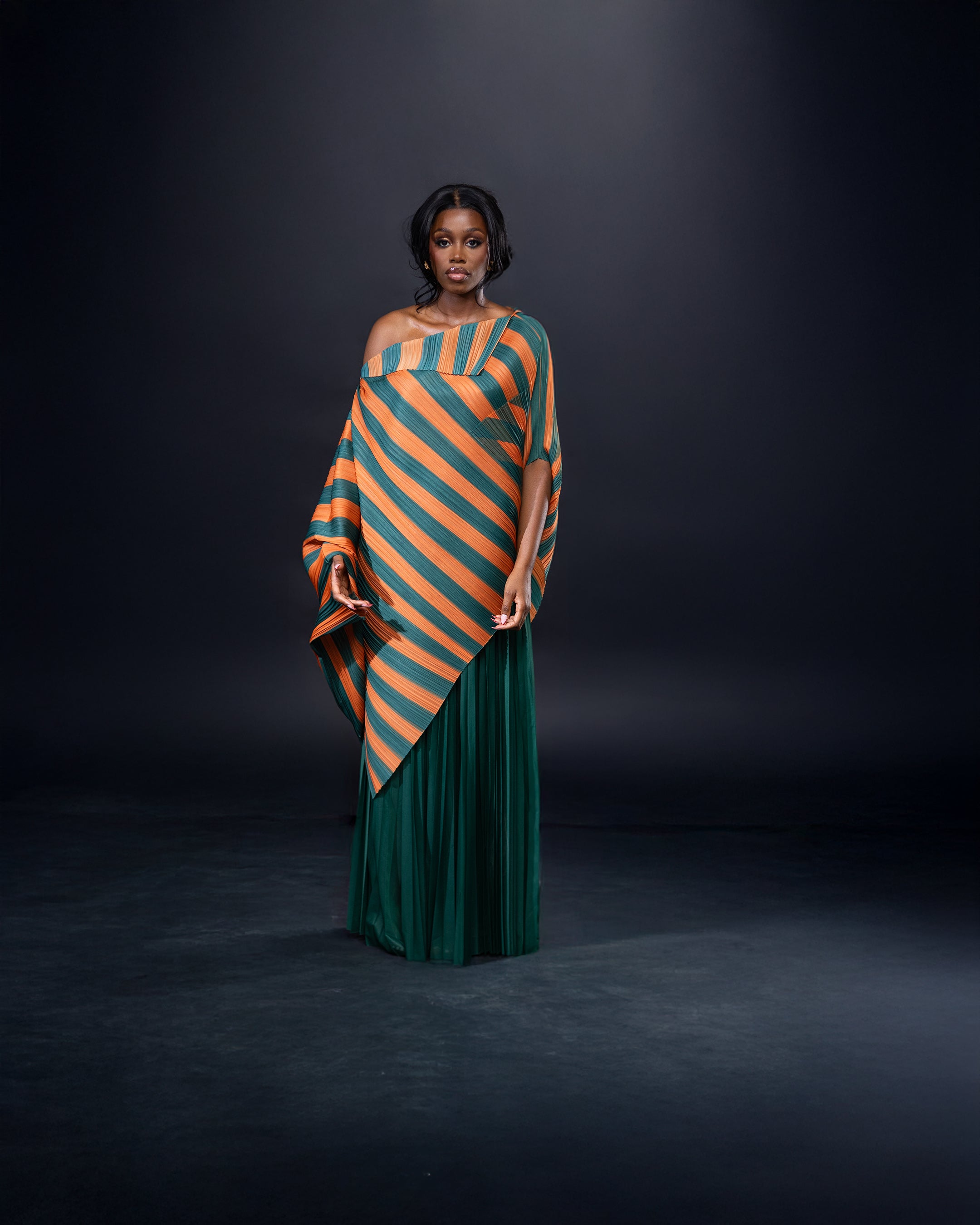 Poncho asymétrique rayé safran & vert - Collection Bloomingdale