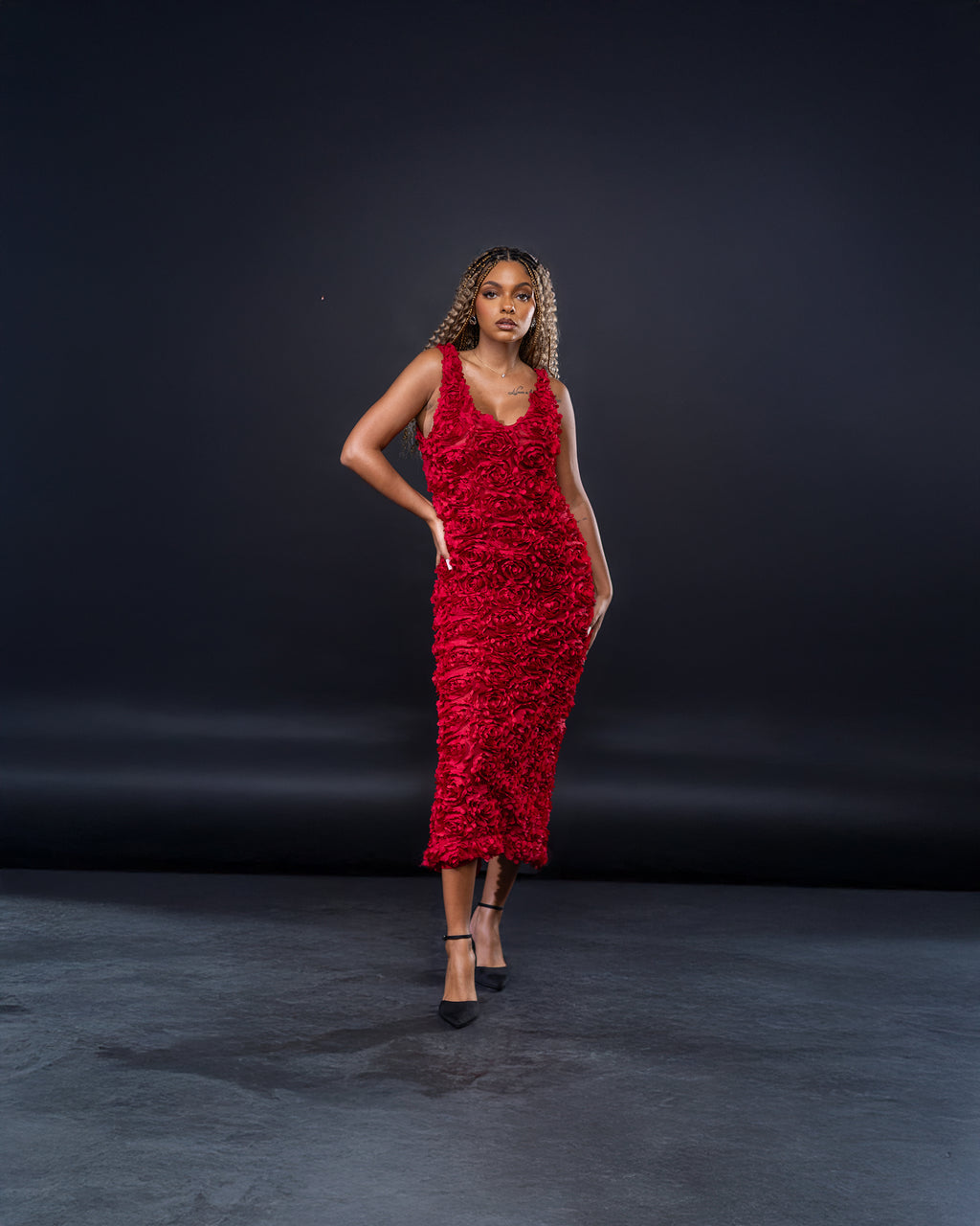 Robe midi à fleurs 3D rouge carmin - Collection Bloomingdale