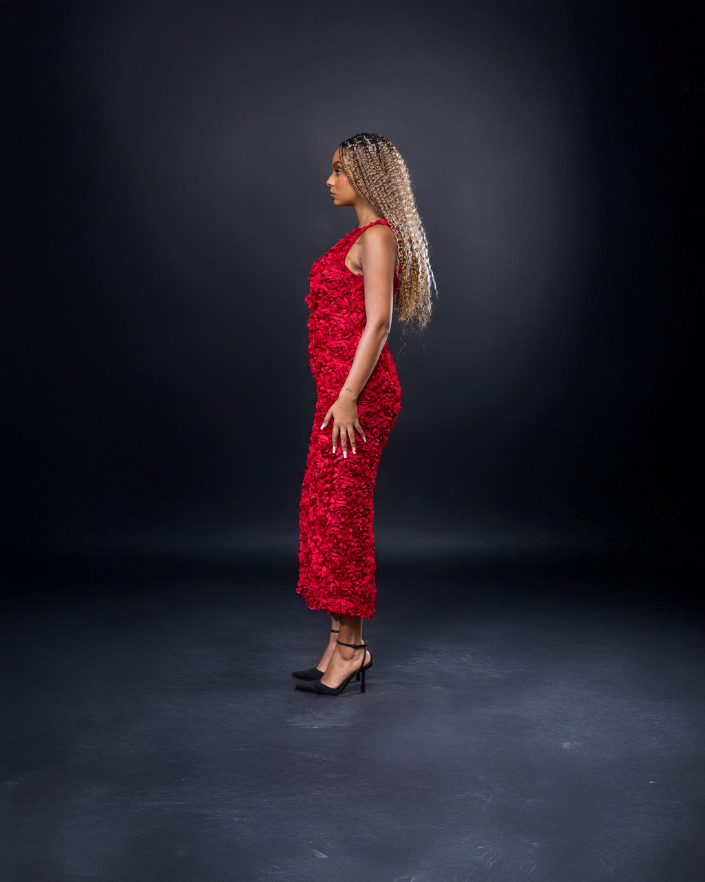 Robe midi à fleurs 3D rouge carmin - Collection Bloomingdale